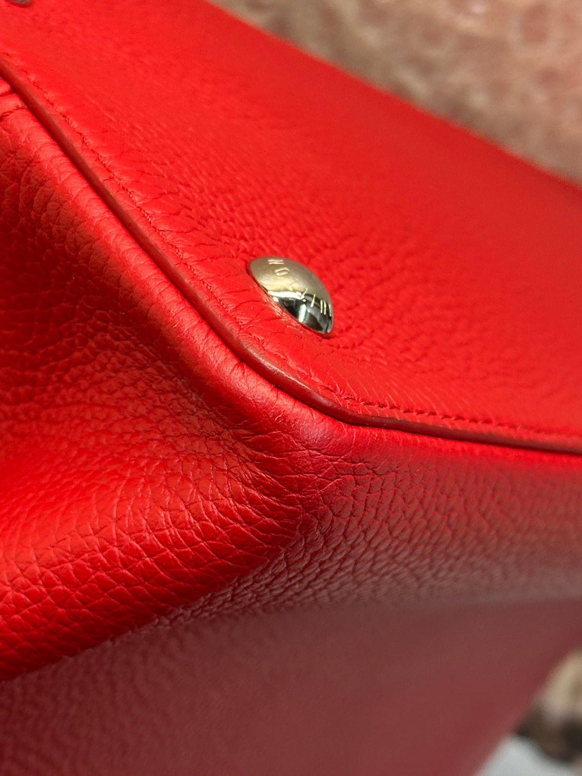 Louis Vuitton - Capucines - Leather - Red