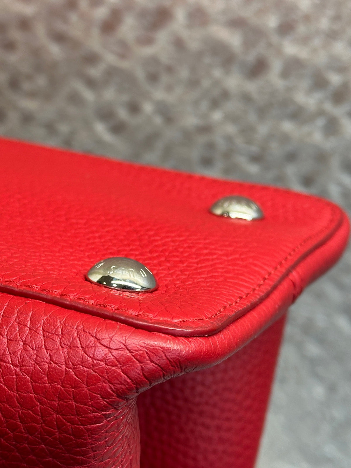 Louis Vuitton - Capucines - Leather - Red