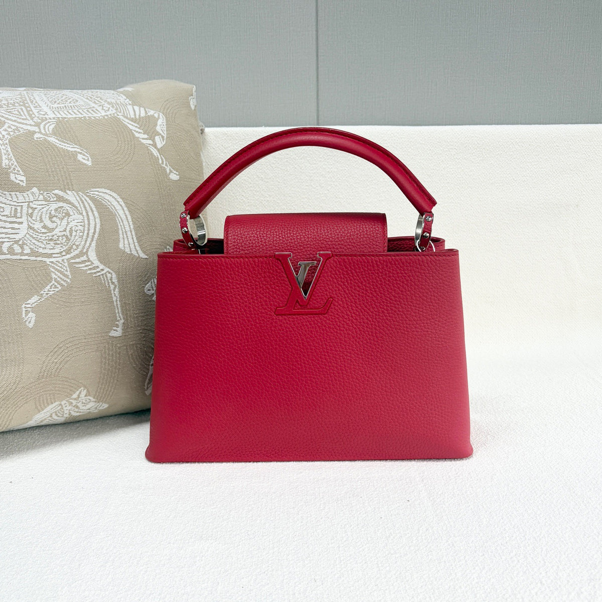 Louis Vuitton - Capucines - Leather - Red - (medium)