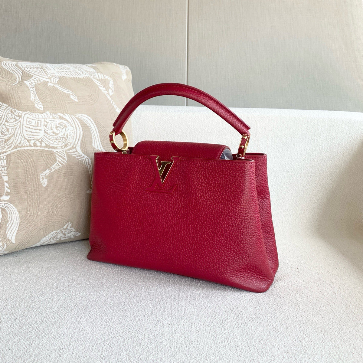 Louis Vuitton - Capucines - Leather - Red - (Medium)