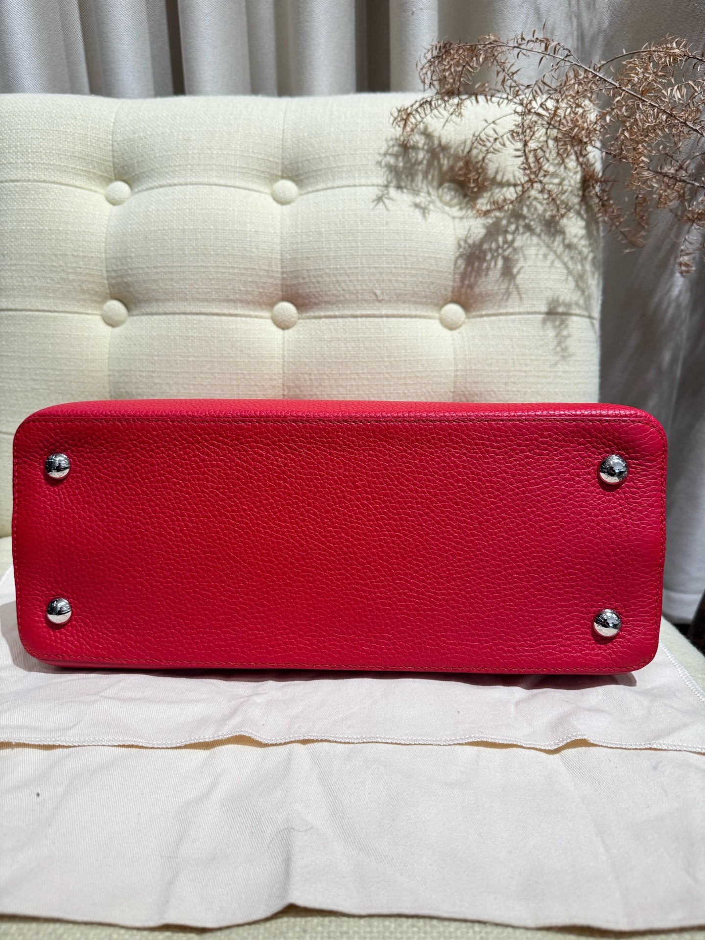 Louis Vuitton - Capucines - Leather - Red - (medium)
