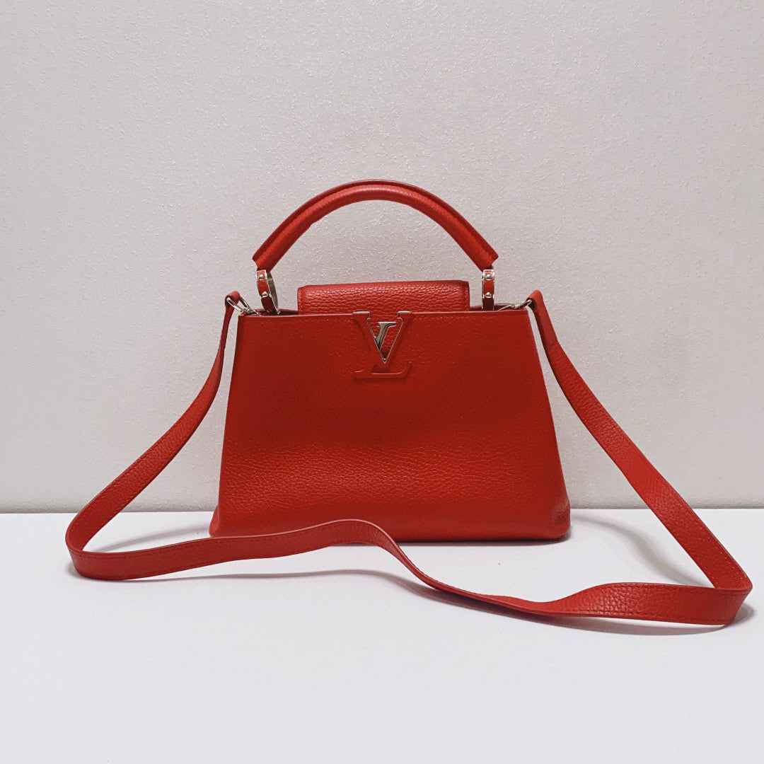 Louis Vuitton - Capucines - Leather - Red - (mini)