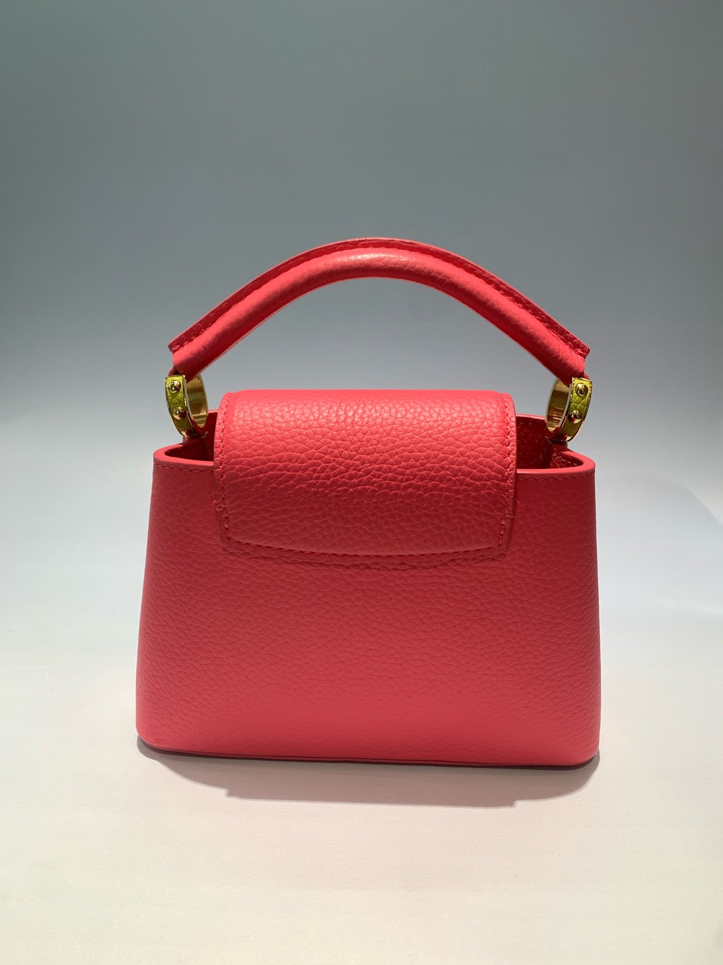 Louis Vuitton - Capucines - Leather - Red - (mini)