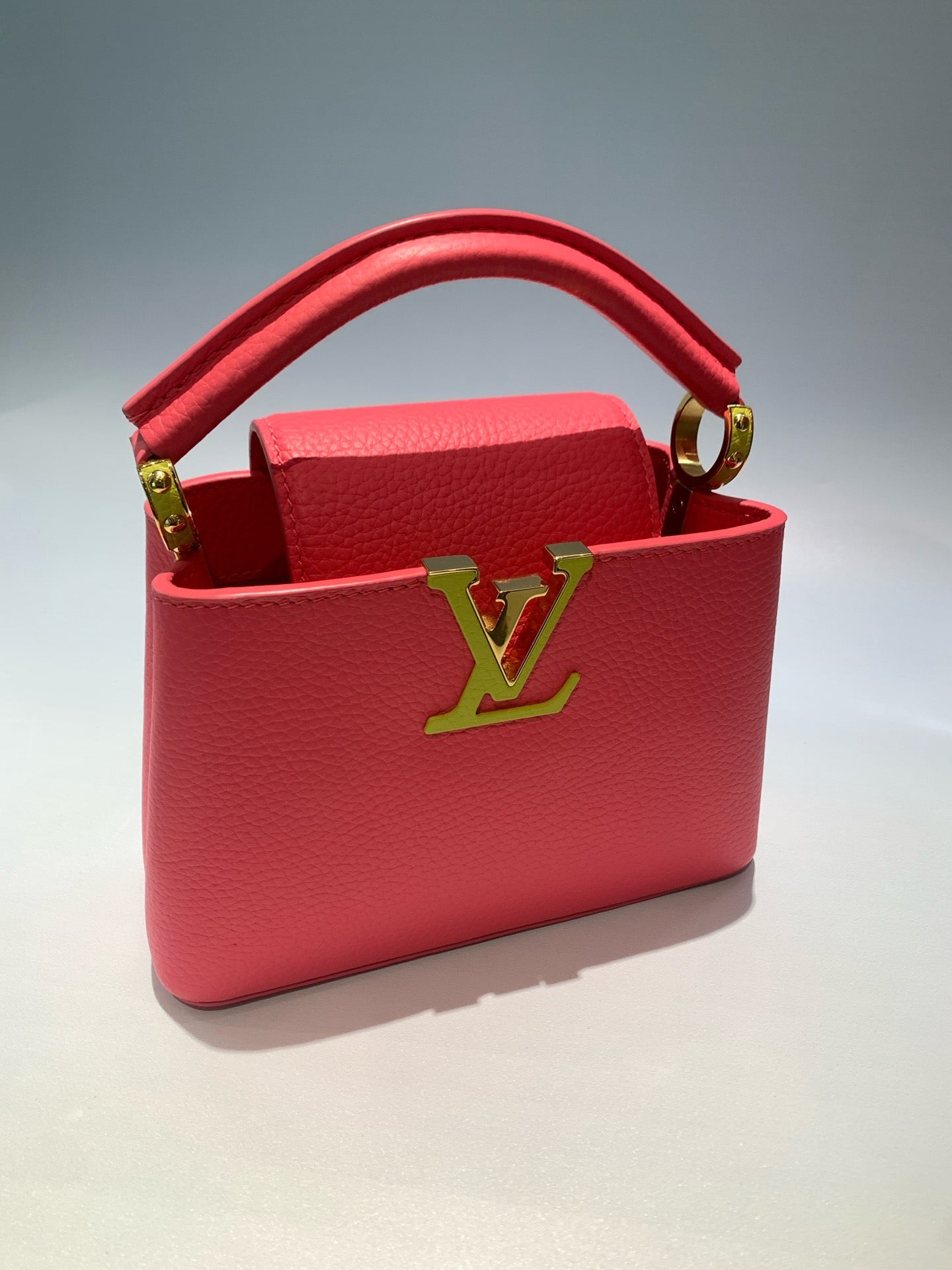 Louis Vuitton - Capucines - Leather - Red - (mini)