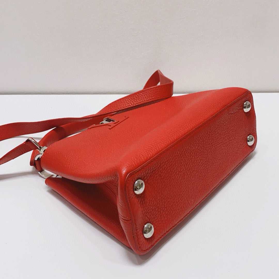 Louis Vuitton - Capucines - Leather - Red - (mini)