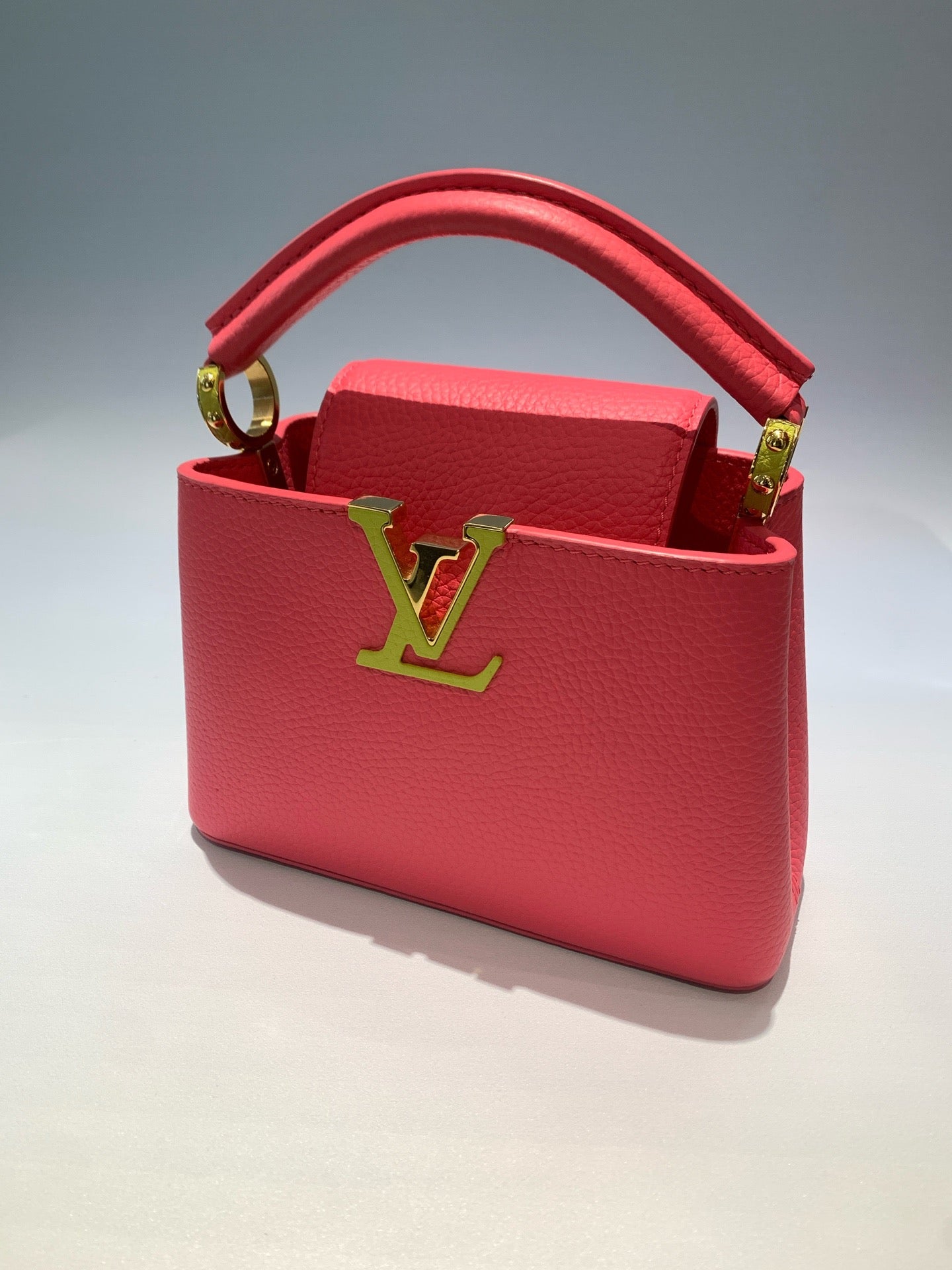 Louis Vuitton - Capucines - Leather - Red - (mini)