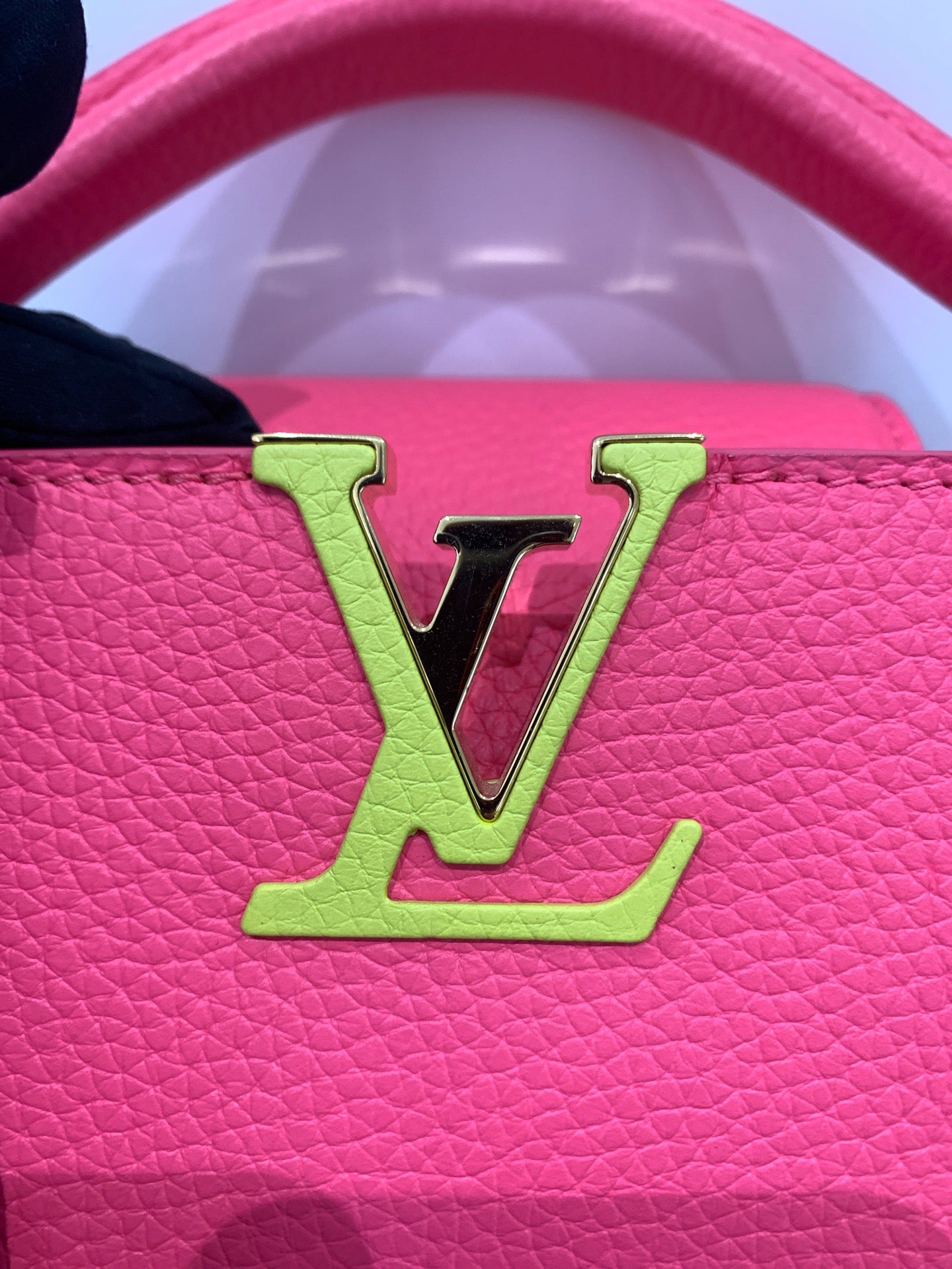 Louis Vuitton - Capucines - Leather - Red - (mini)