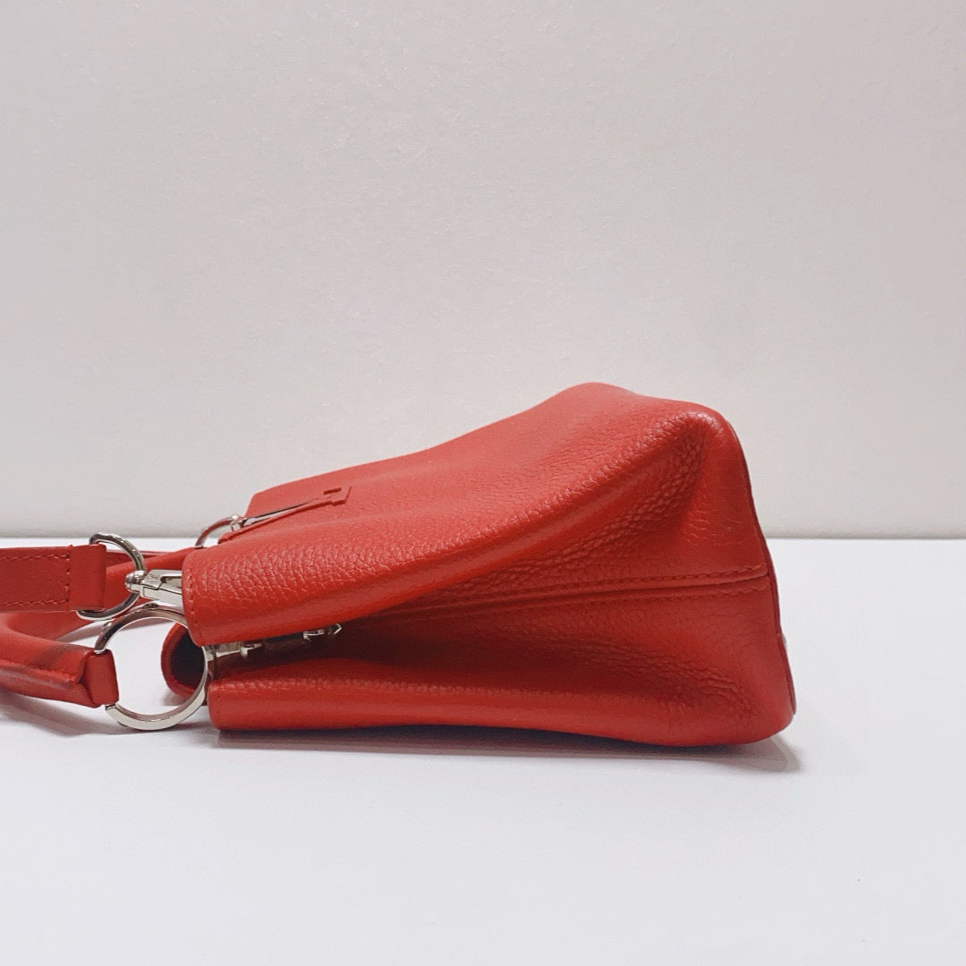 Louis Vuitton - Capucines - Leather - Red - (mini)