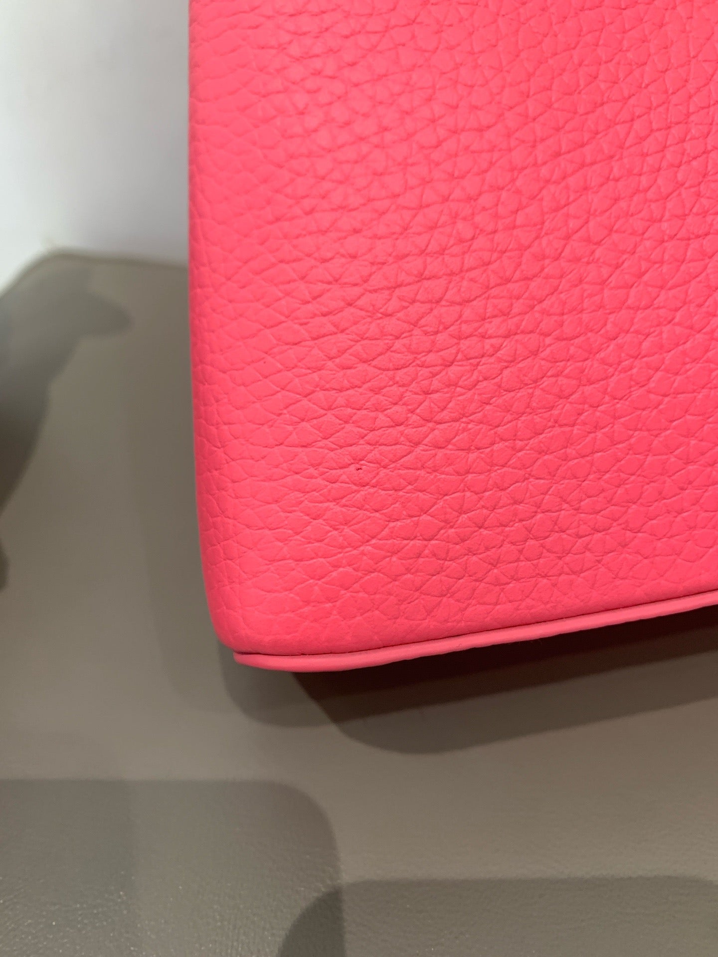 Louis Vuitton - Capucines - Leather - Red - (mini)