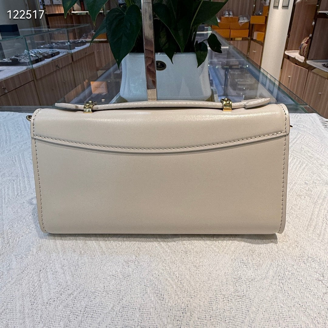 Louis Vuitton - Capucines - Leather - White - (small)