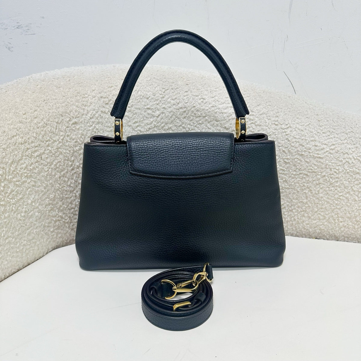 Louis Vuitton - Capucines Medium - Leather - Black - (medium)
