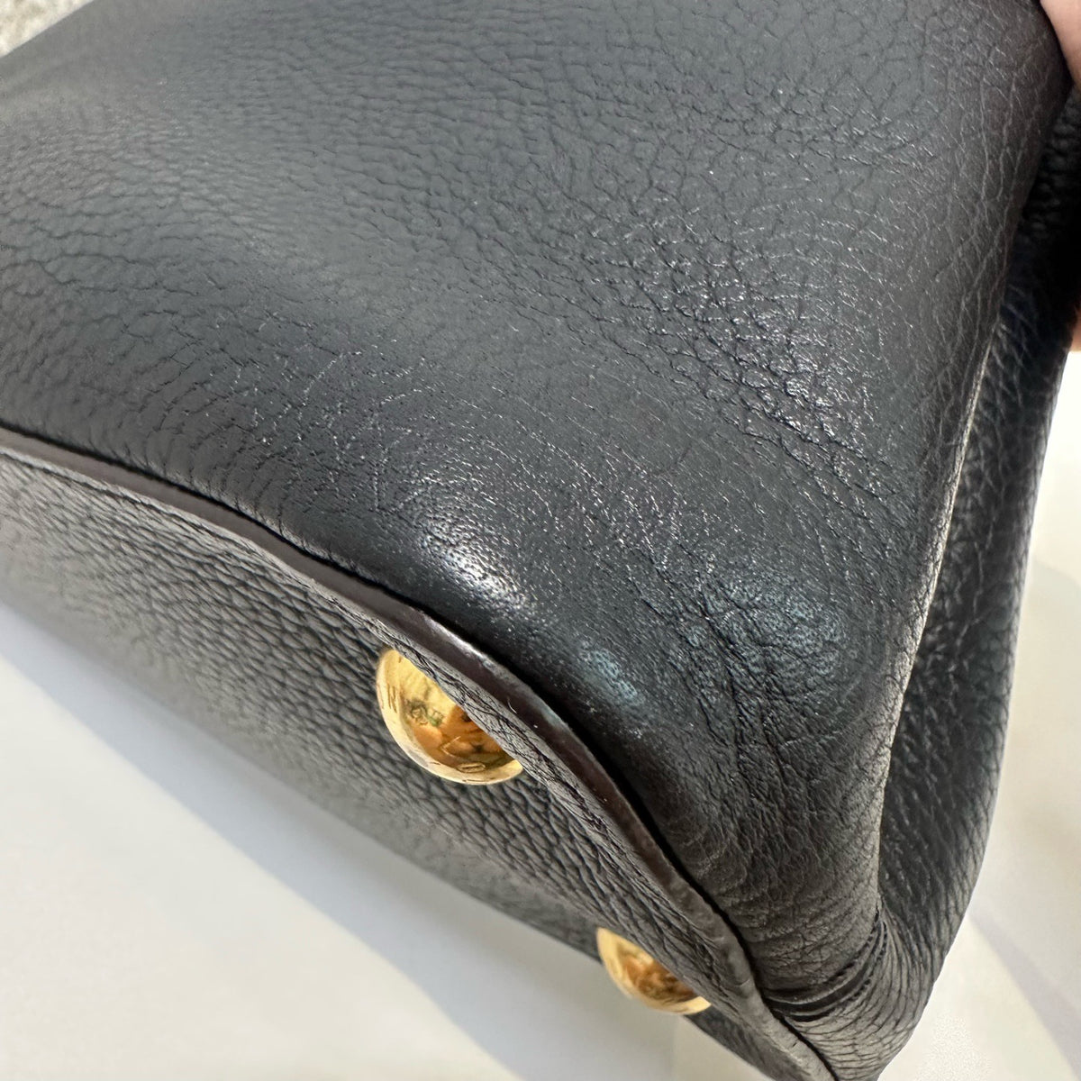 Louis Vuitton - Capucines Medium - Leather - Black - (medium)