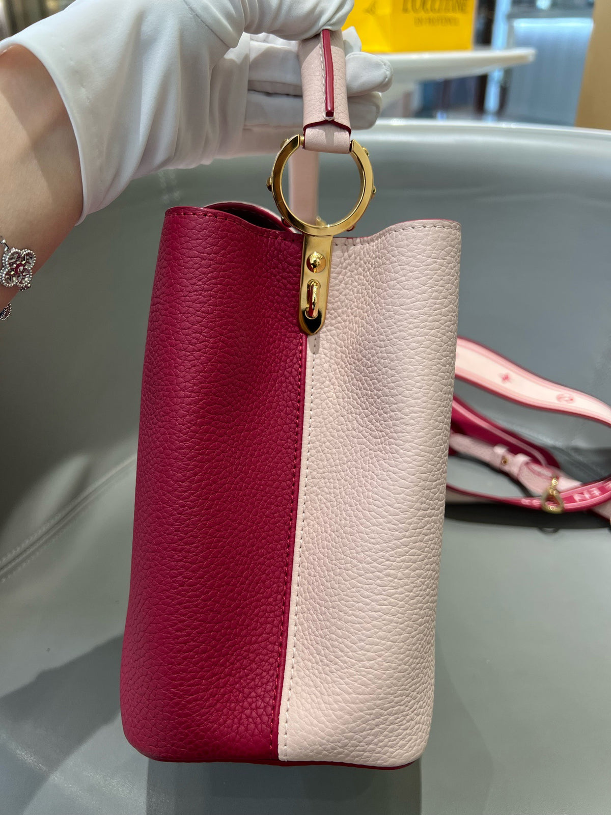 Louis Vuitton - Capucines Medium - Leather - Multicolour - (medium)