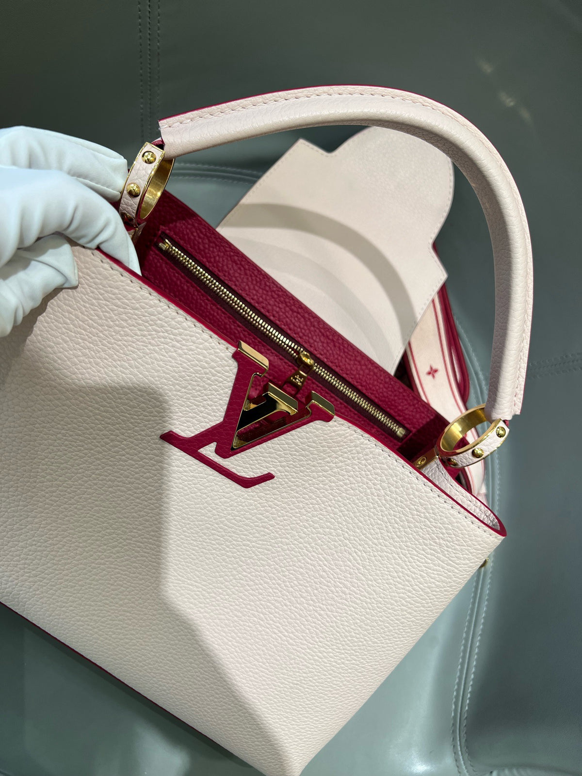 Louis Vuitton - Capucines Medium - Leather - Multicolour - (medium)