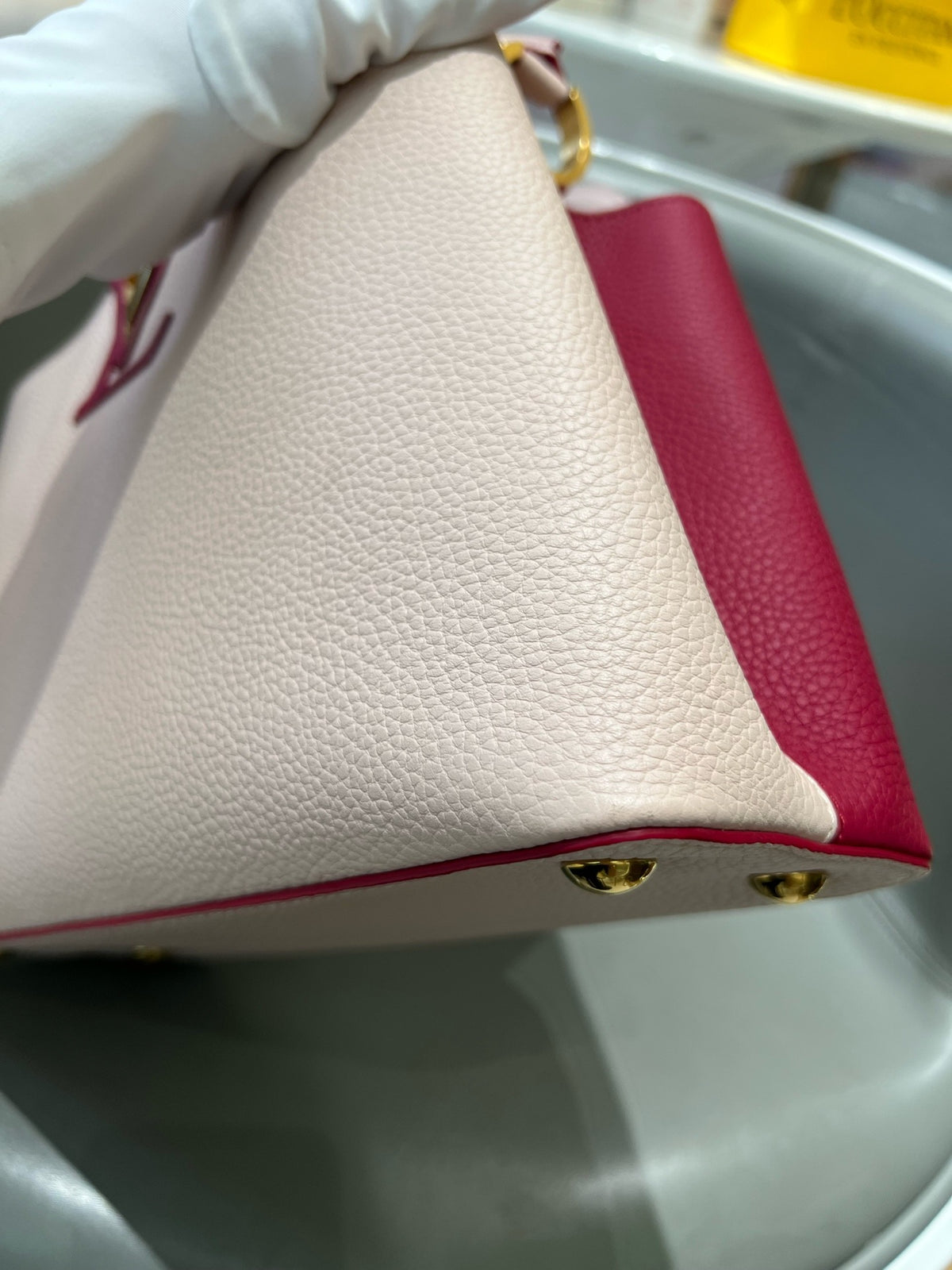 Louis Vuitton - Capucines Medium - Leather - Multicolour - (medium)
