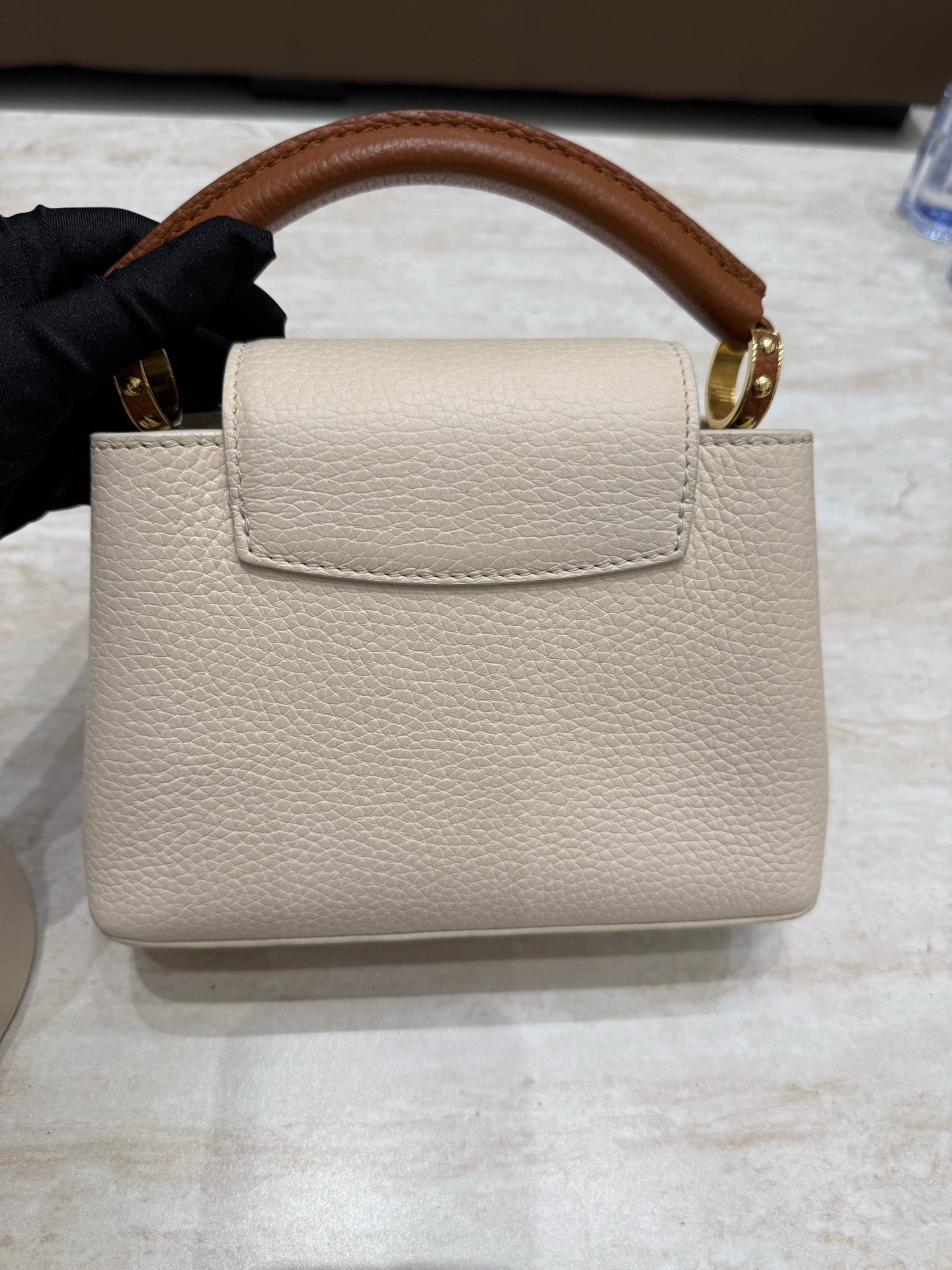 Louis Vuitton - Capucines Mini - Calfskin - White - (mini)