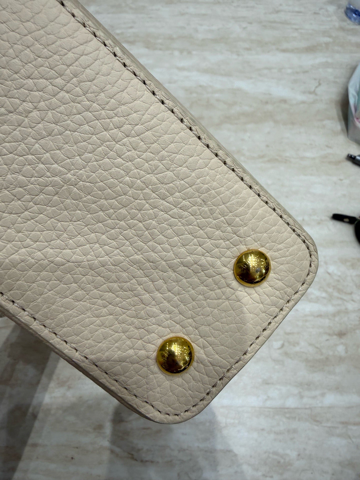 Louis Vuitton - Capucines Mini - Calfskin - White - (mini)