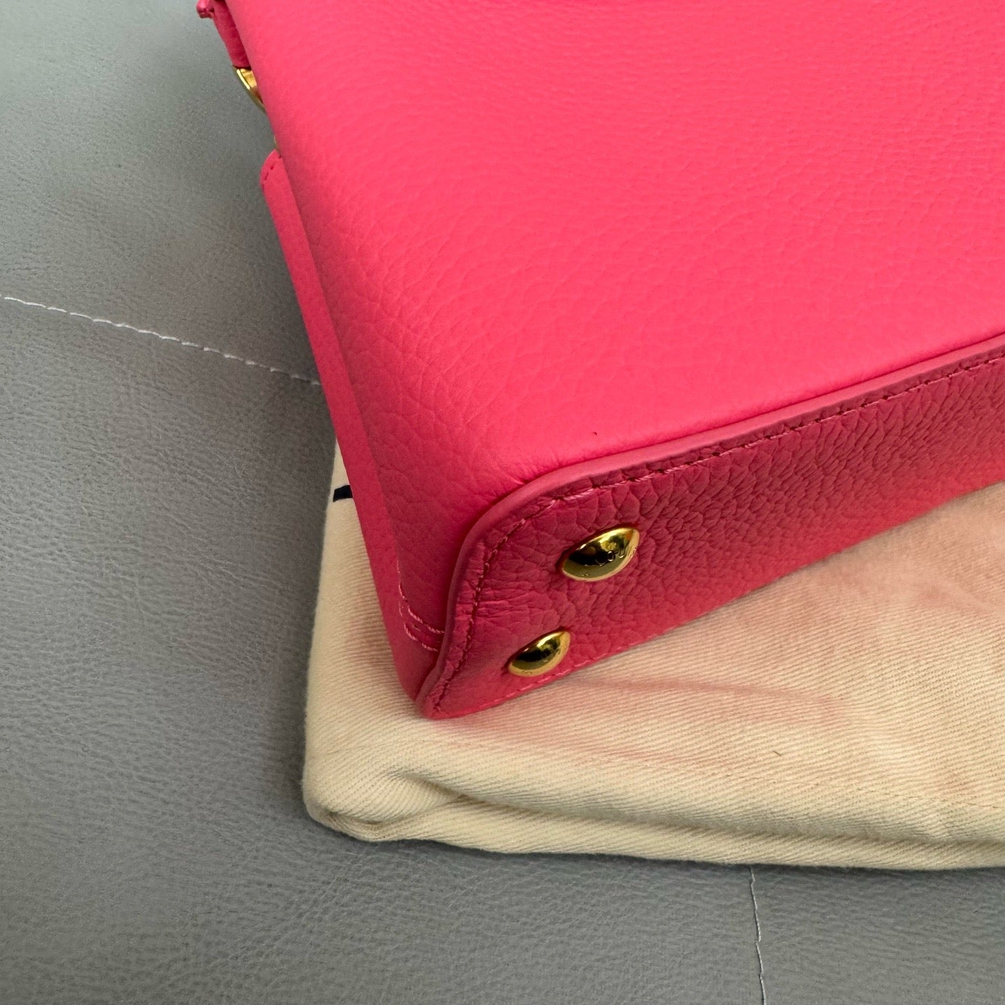 Louis Vuitton - Capucines Mini - Leather - Red - (mini)