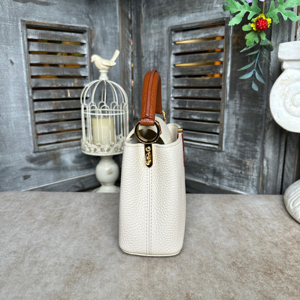 Louis Vuitton - Capucines Mini - Leather - White - (mini)