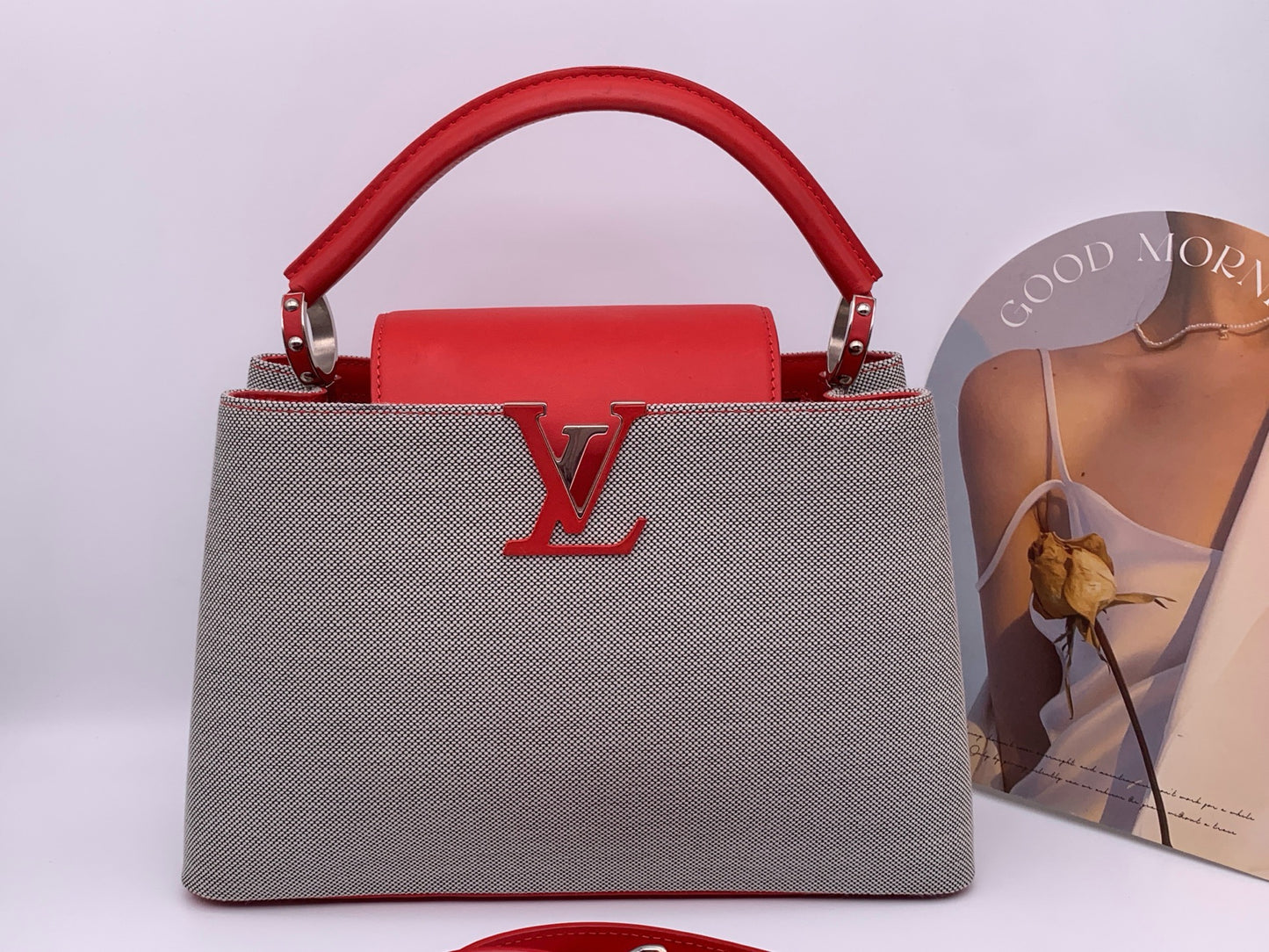Louis Vuitton - Capucines MM - Cloth - Grey - (medium)
