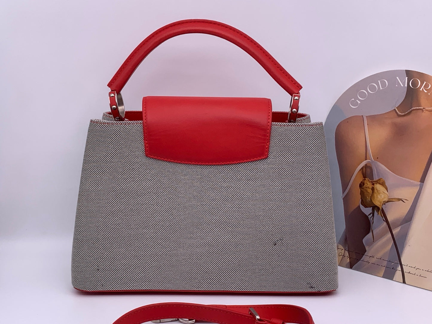 Louis Vuitton - Capucines MM - Cloth - Grey - (medium)