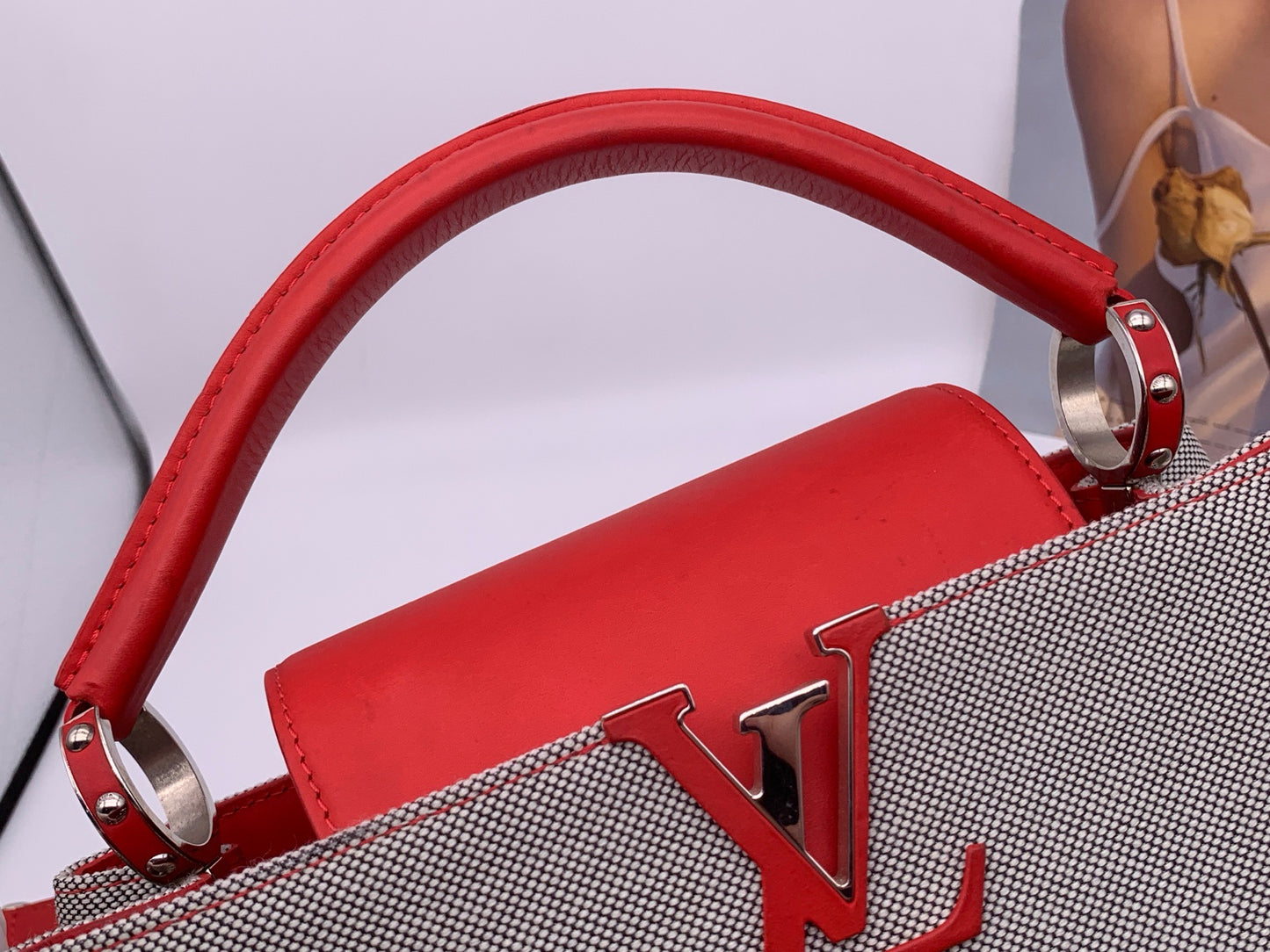 Louis Vuitton - Capucines MM - Cloth - Grey - (medium)