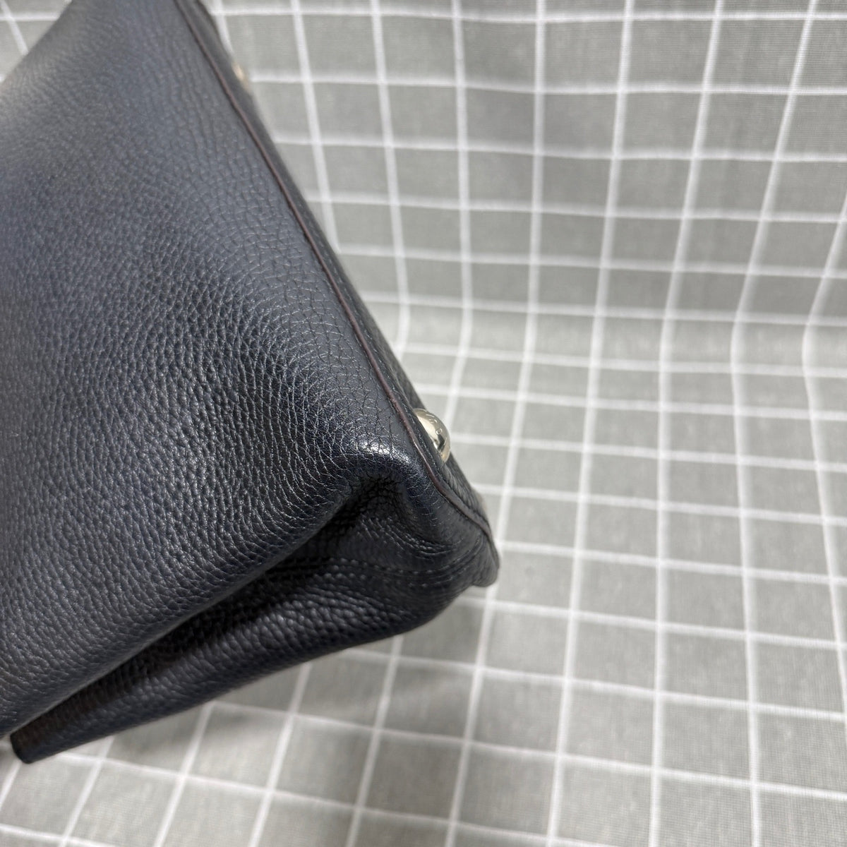 Louis Vuitton - Capucines MM - Leather - Black - (medium)