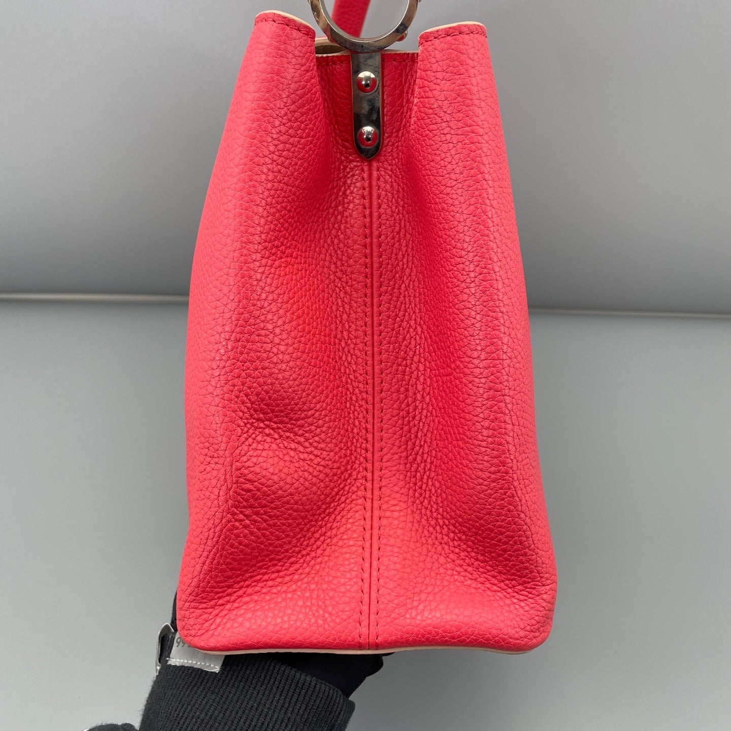 Louis Vuitton - Capucines MM - Leather - Pink - (large)