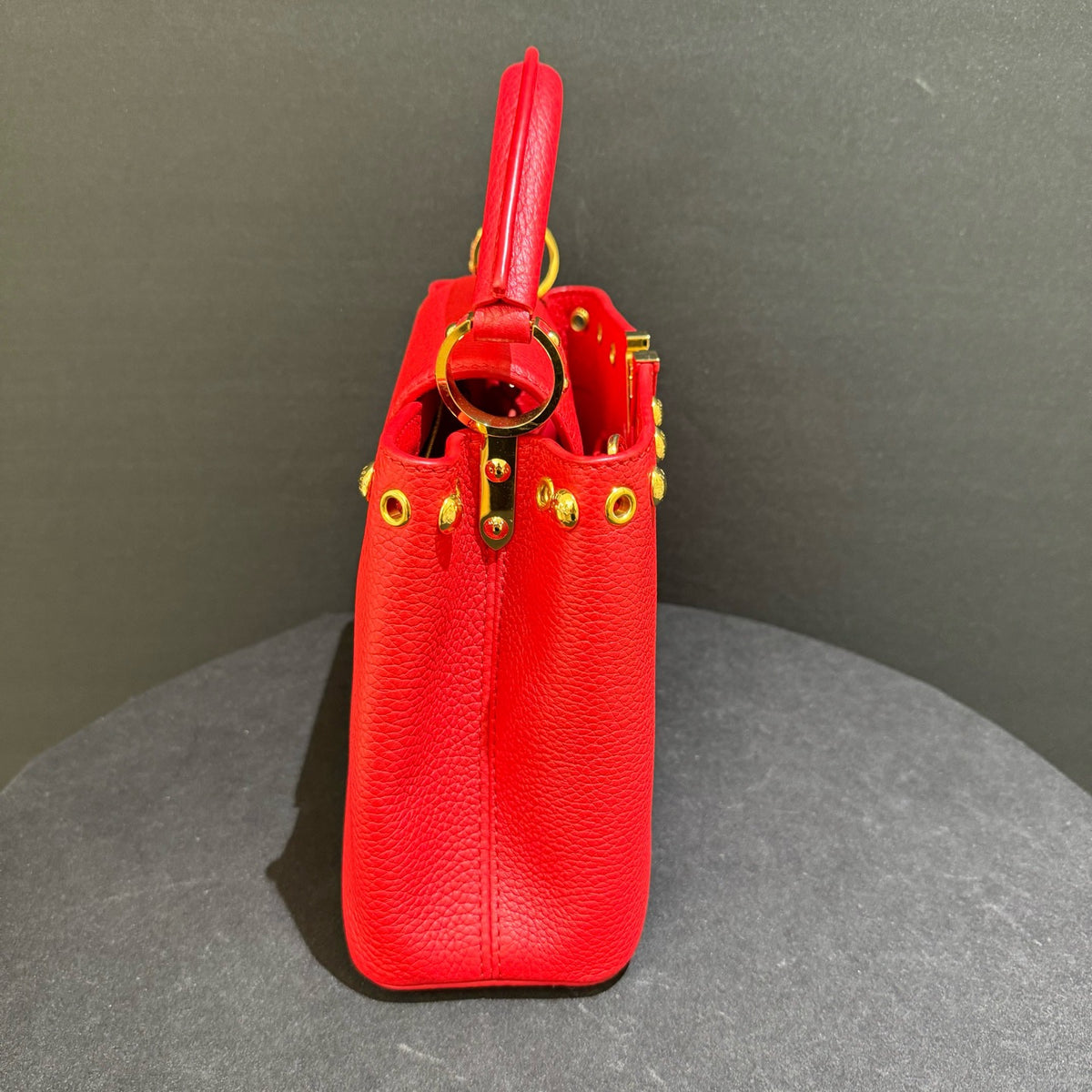 Louis Vuitton - Capucines Small - Leather - Red - (small)