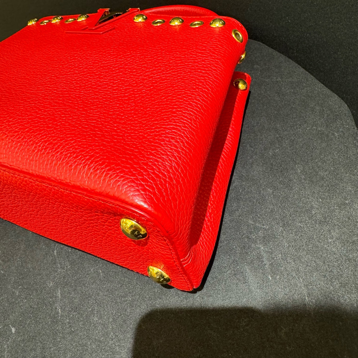 Louis Vuitton - Capucines Small - Leather - Red - (small)