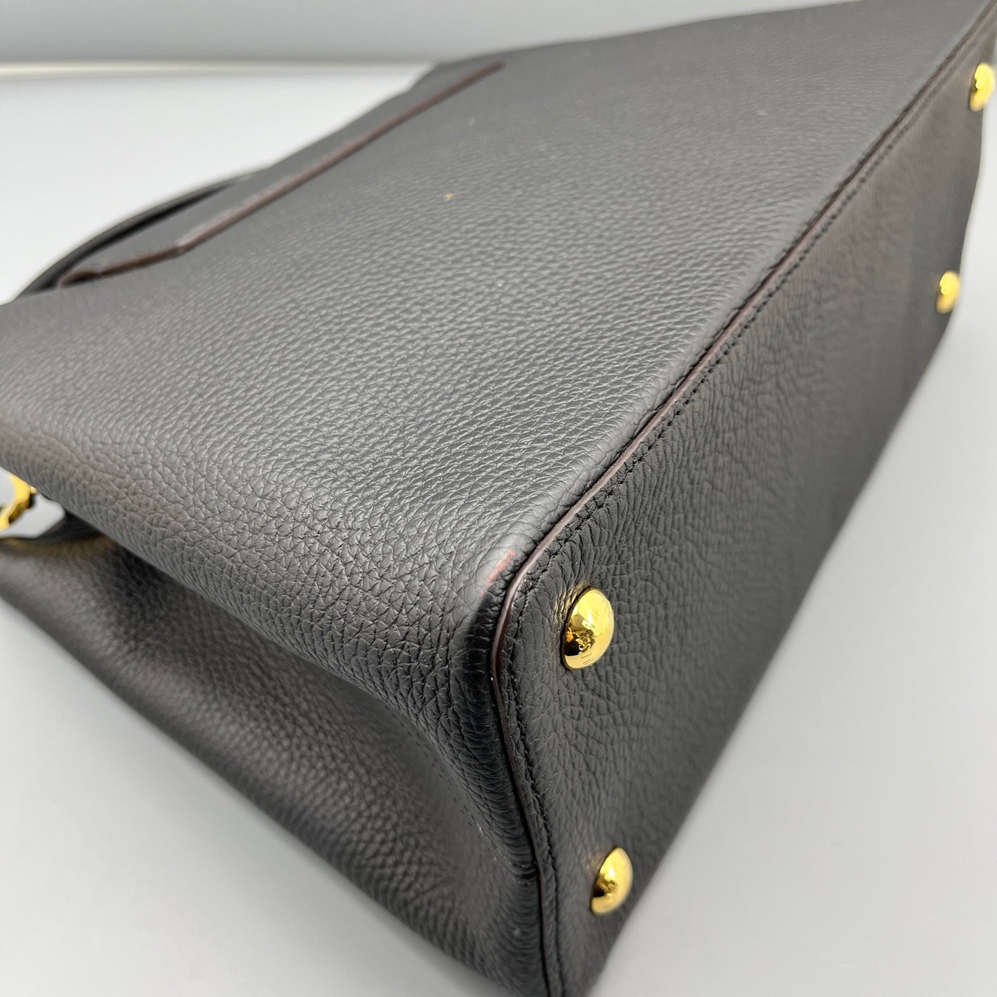 Louis Vuitton - Capucines - Taurillon leather - Black - (Large)