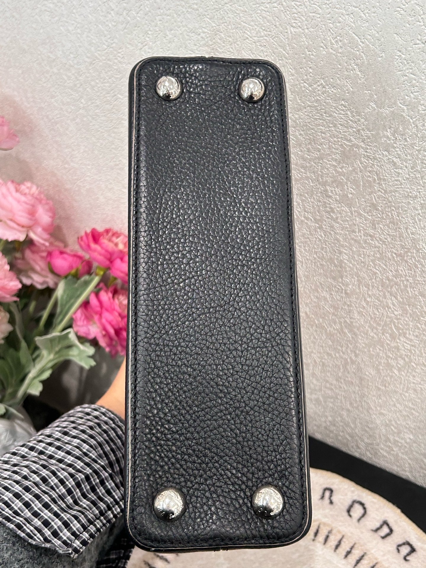 Louis Vuitton - Capucines - Taurillon leather - Black with Pink interior - (Mini)