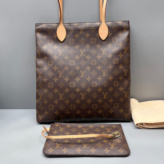 Louis Vuitton - Carry It Tote - Leather - Brown - (Medium)