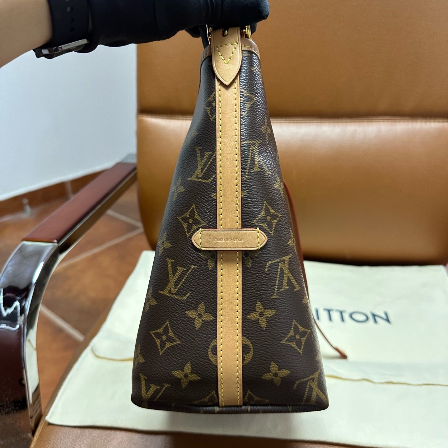 Louis Vuitton - Carryall - Leather - Brown - (Small)