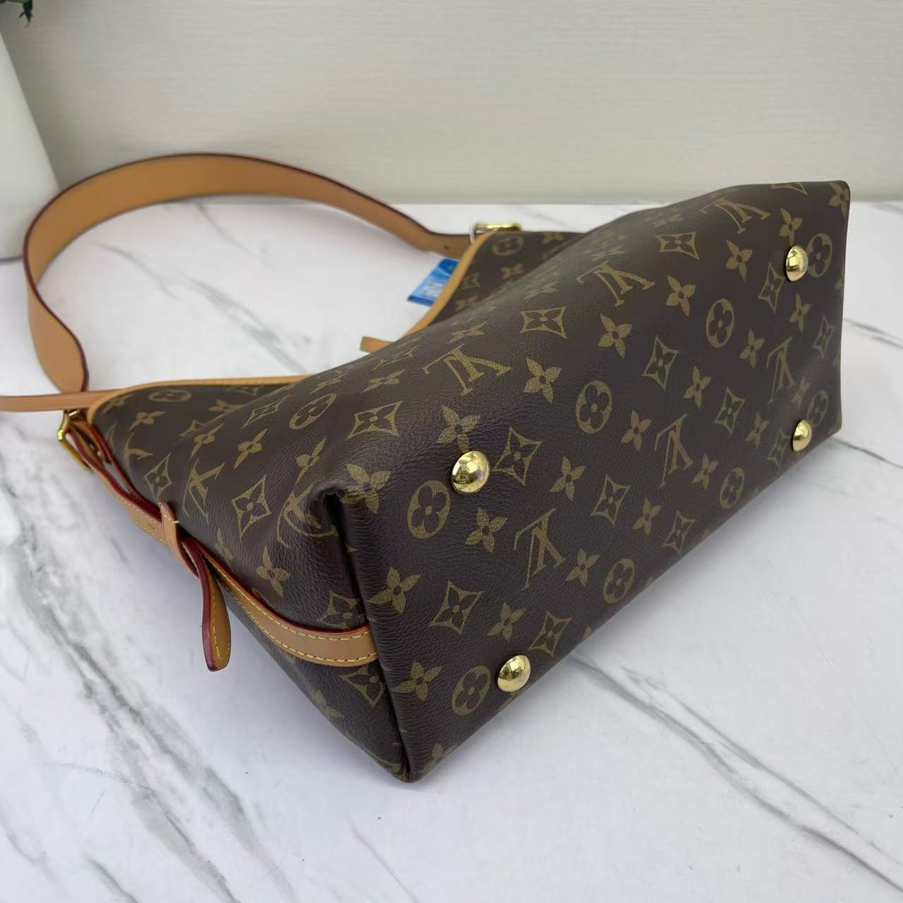 Louis Vuitton - Carryall - Monogram coated canvas with natural Vachetta leather trim - Brown - (small)
