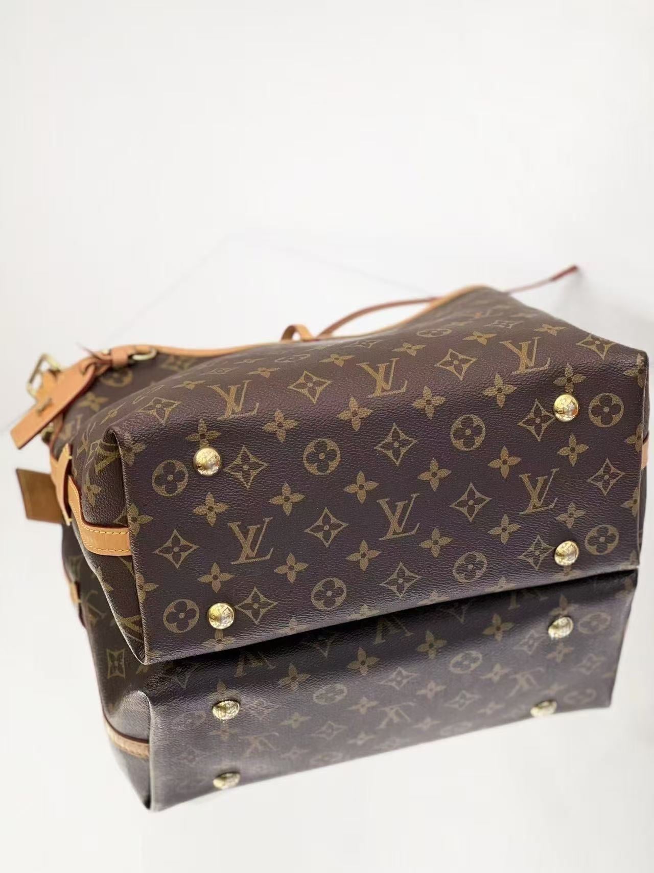 Louis Vuitton - Carryall - Monogram coated canvas with Vachetta leather trim - Brown - (small)