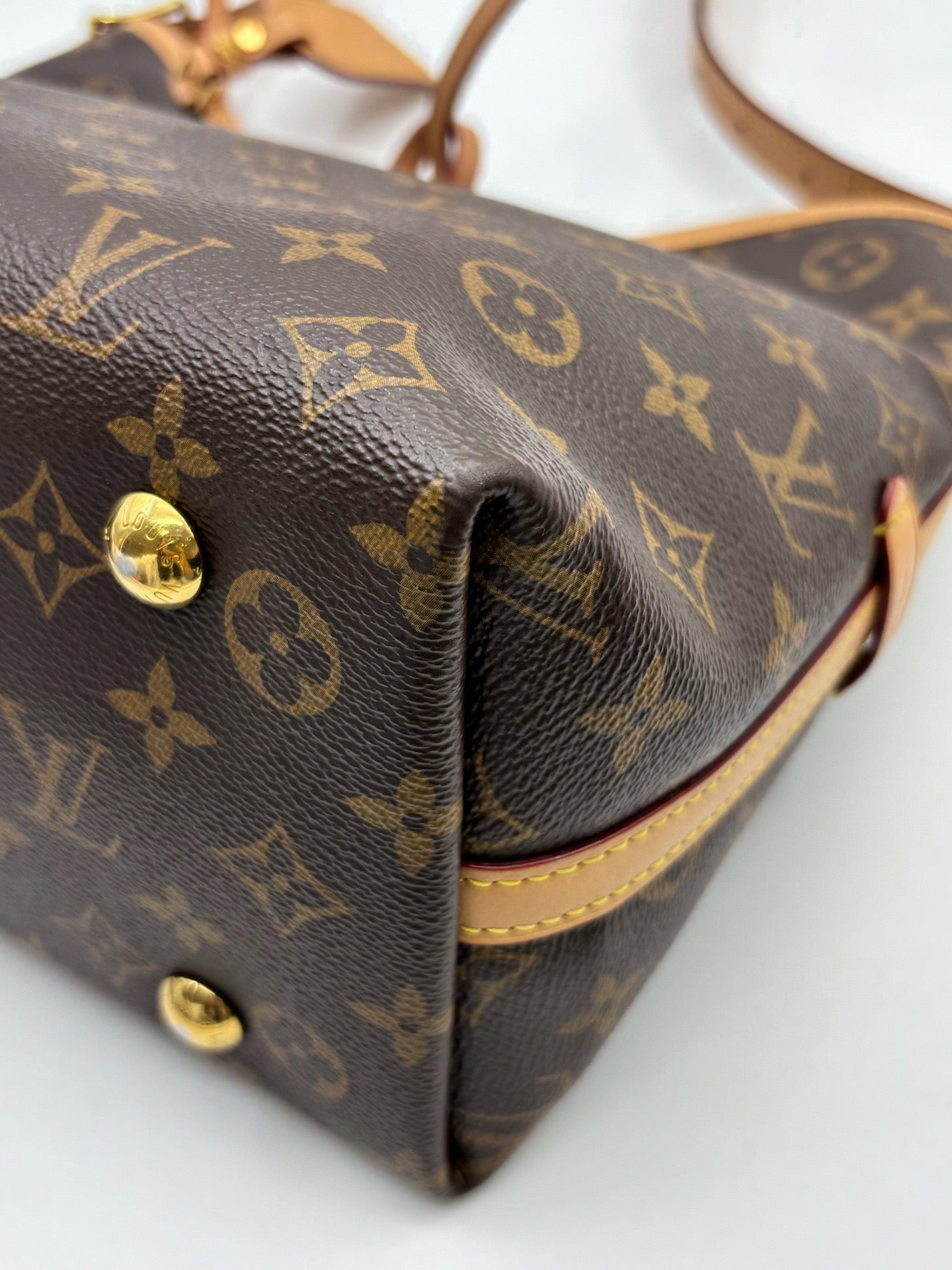 Louis Vuitton - Carryall PM - Synthetic - Brown - (small)
