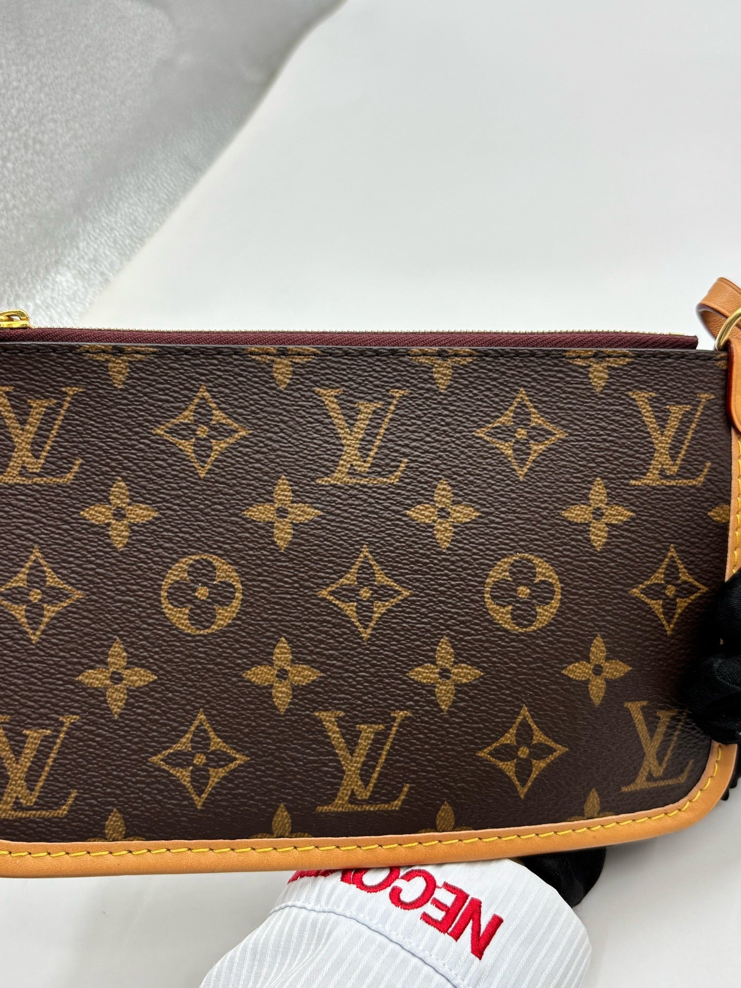 Louis Vuitton - Carryall PM - Synthetic - Brown - (small)