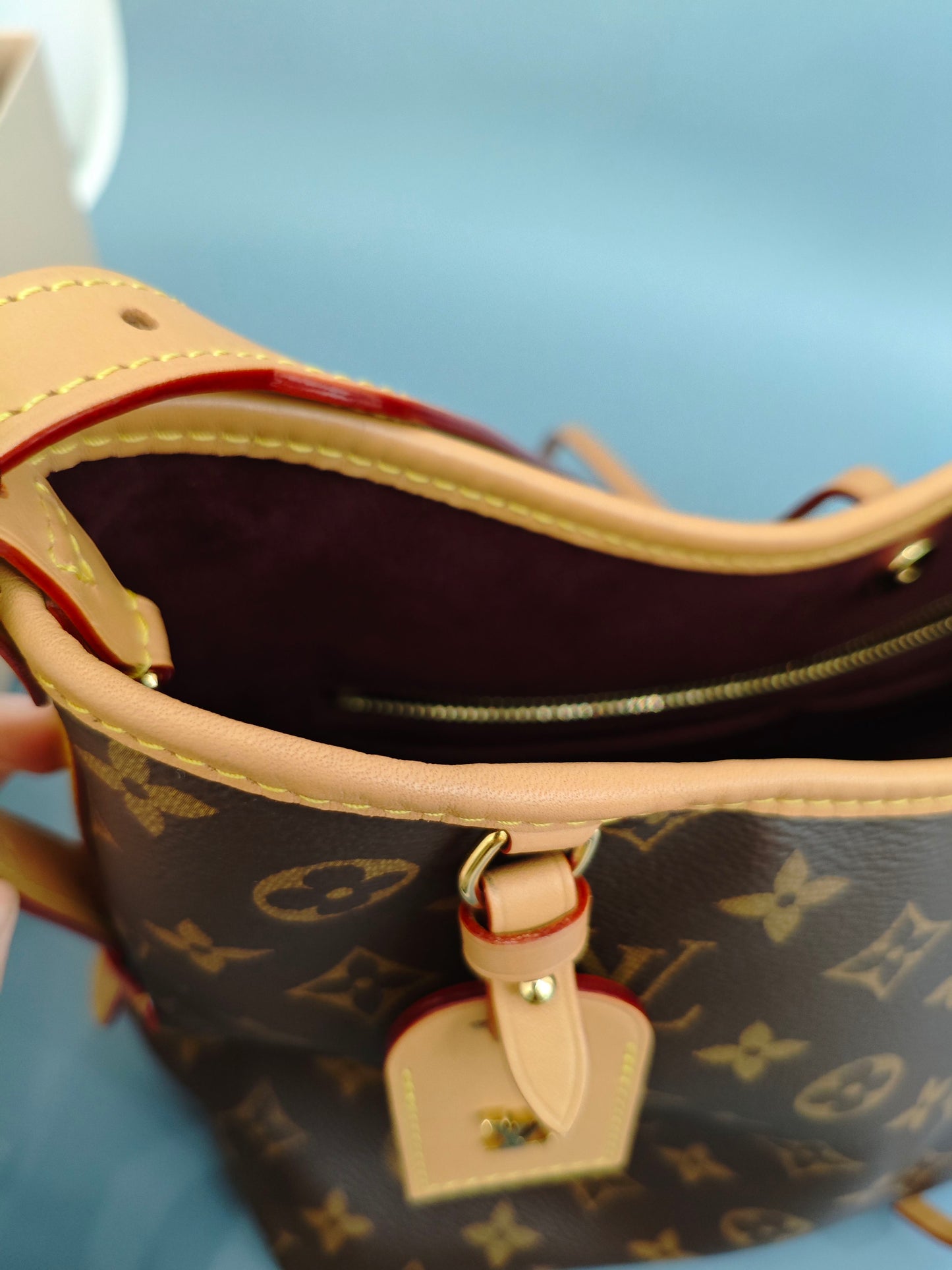 Louis Vuitton - Carryall - Synthetic - Brown - (medium)