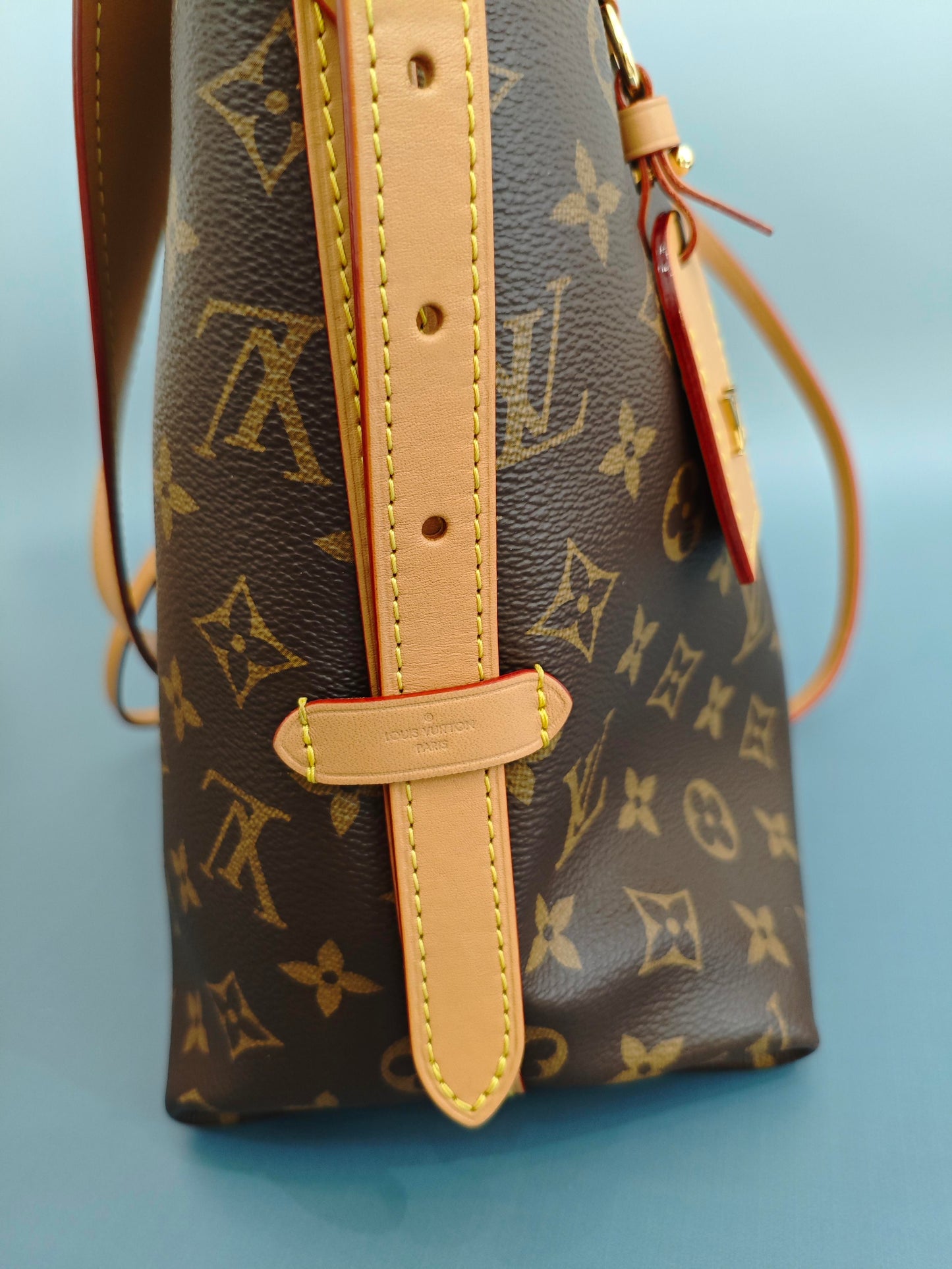 Louis Vuitton - Carryall - Synthetic - Brown - (medium)