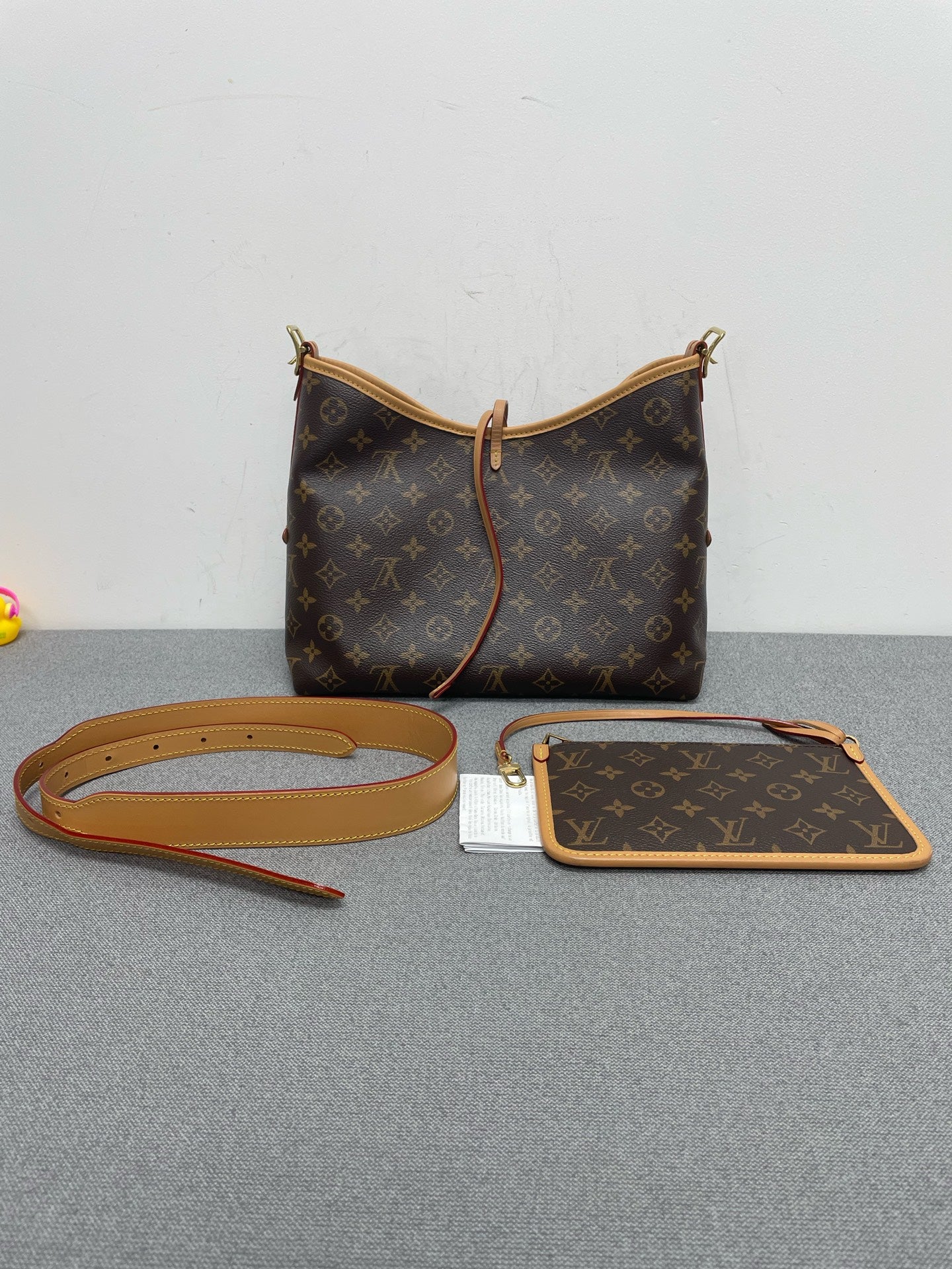 Louis Vuitton - Carryall - Synthetic - Brown - (Small)