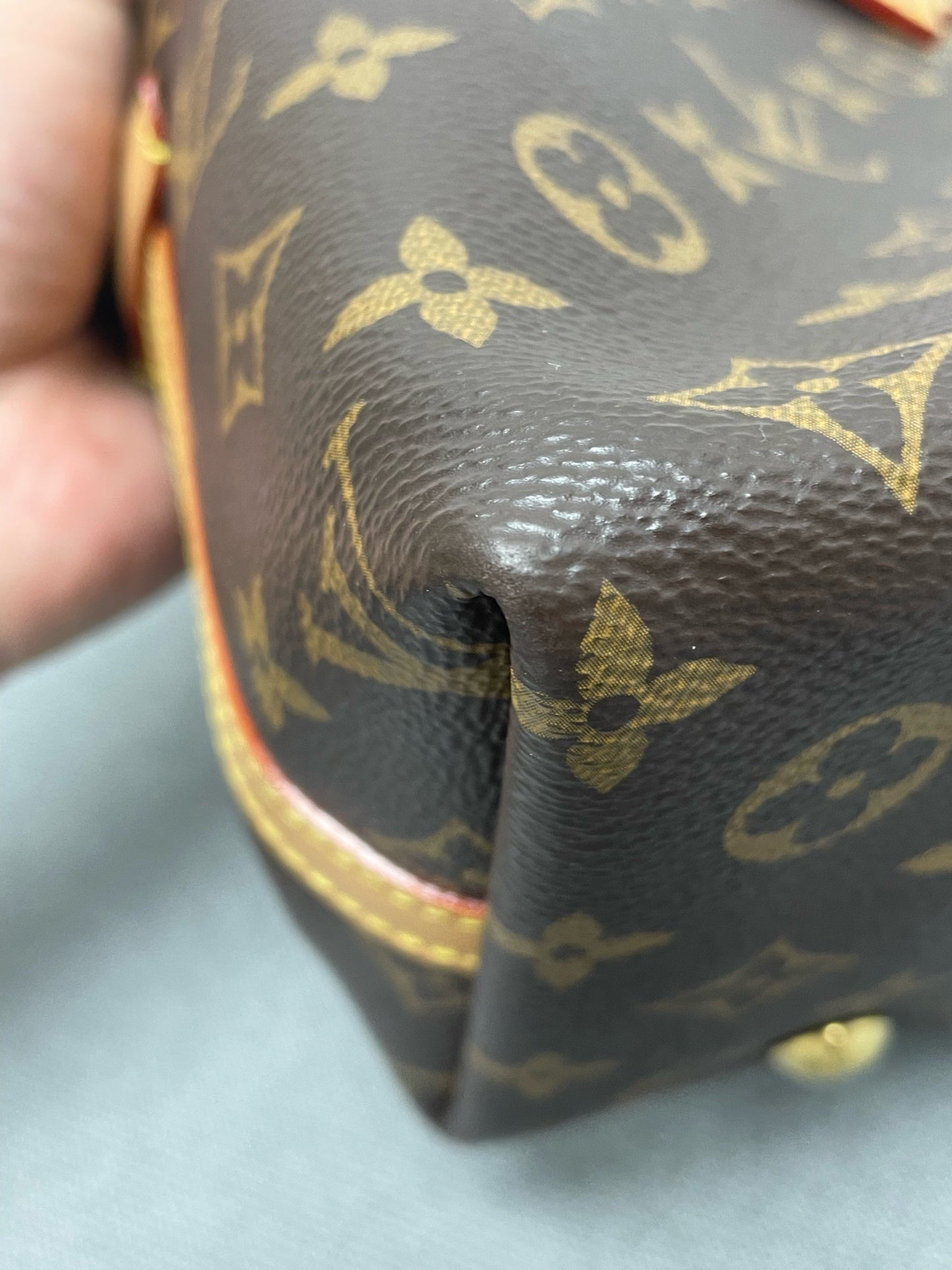 Louis Vuitton - Carryall - Synthetic - Brown - (Small)