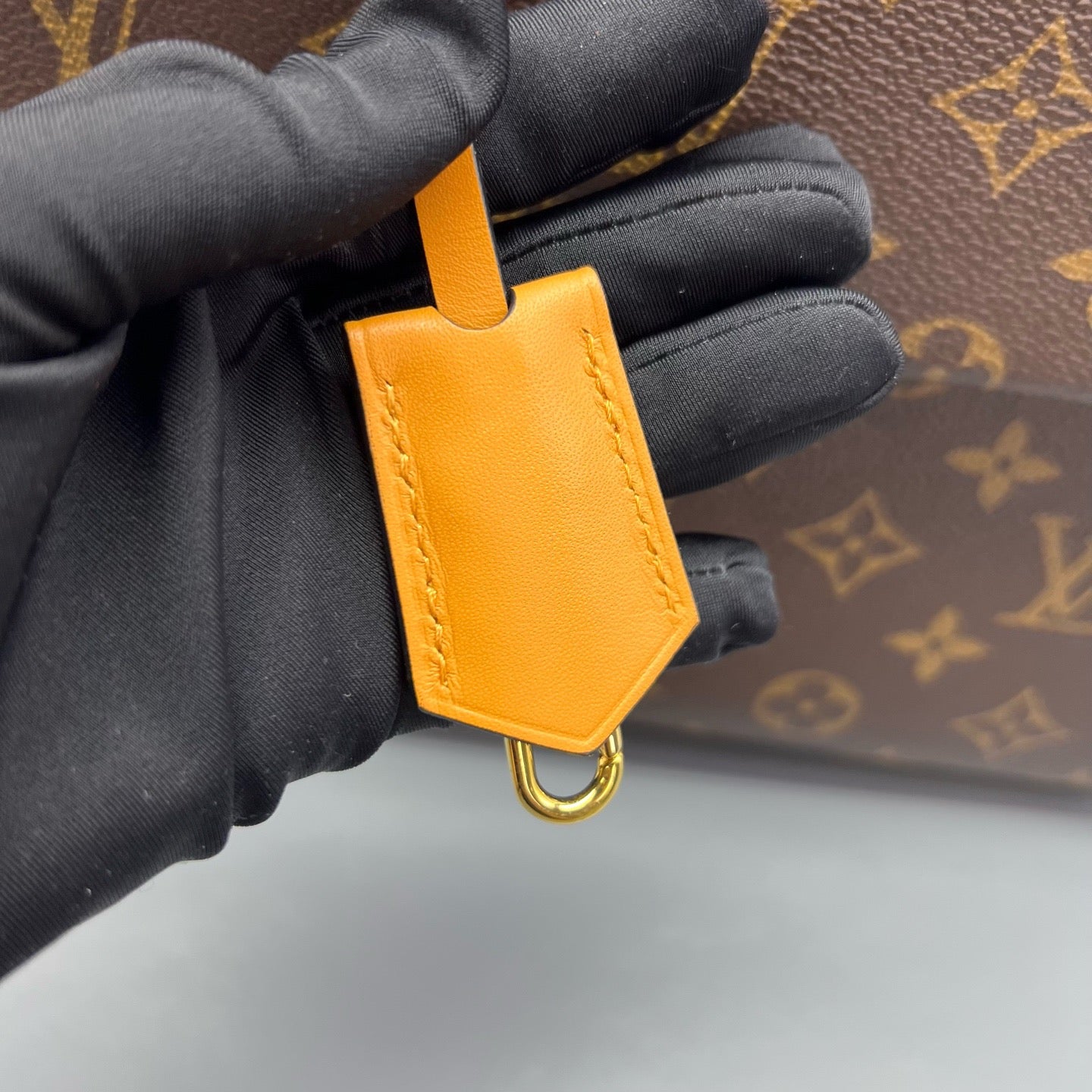 Louis Vuitton - Celine BB - Leather - Brown - (mini)