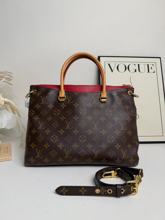 Louis Vuitton - Chain bag - Canvas - Brown - (medium)