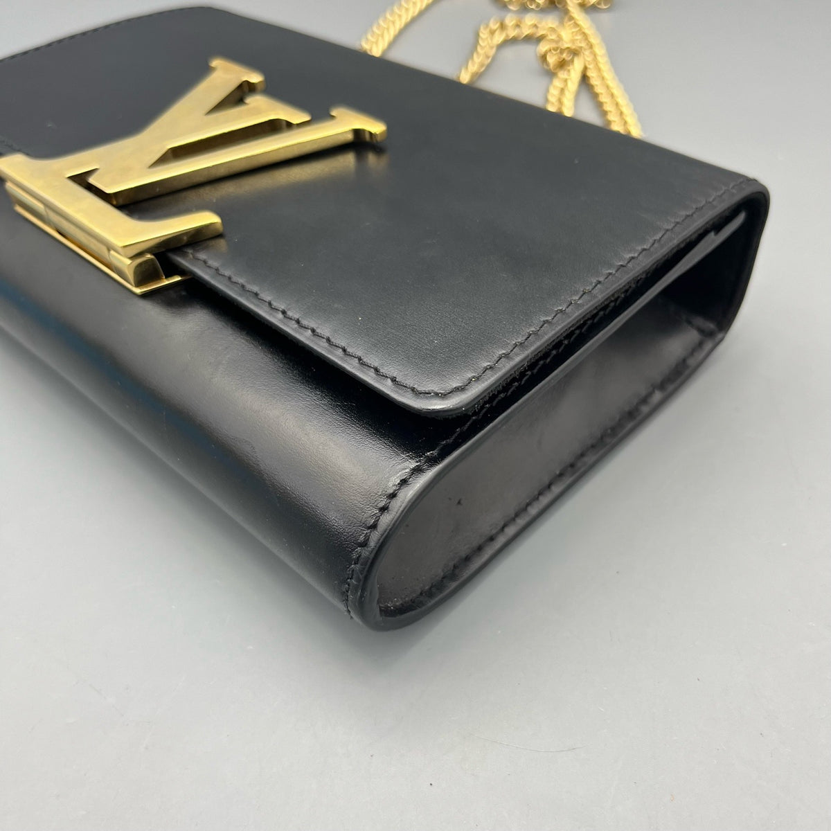 Louis Vuitton - Chain Louise - Leather - Black - (mini)