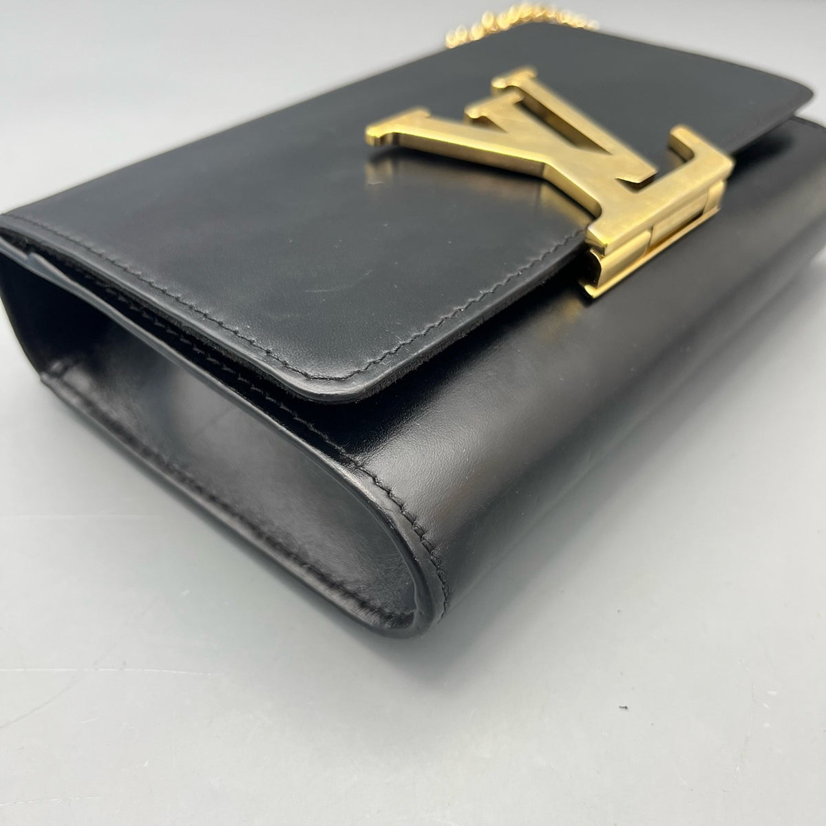 Louis Vuitton - Chain Louise - Leather - Black - (mini)