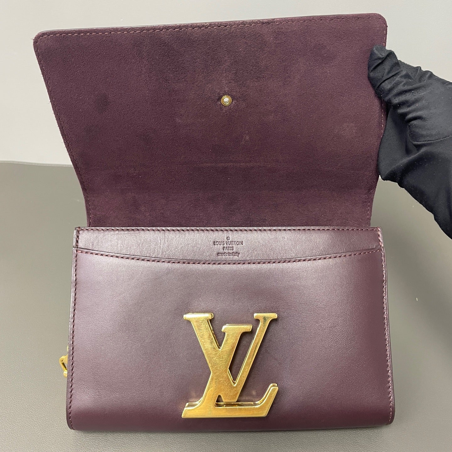 Louis Vuitton - Chain Louise - Leather - Burgundy - (mini)
