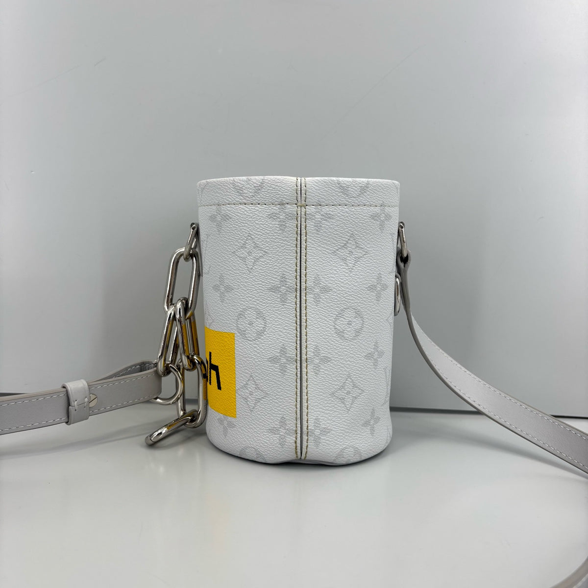 Louis Vuitton - Chalk Nano - Cloth - White - (mini)