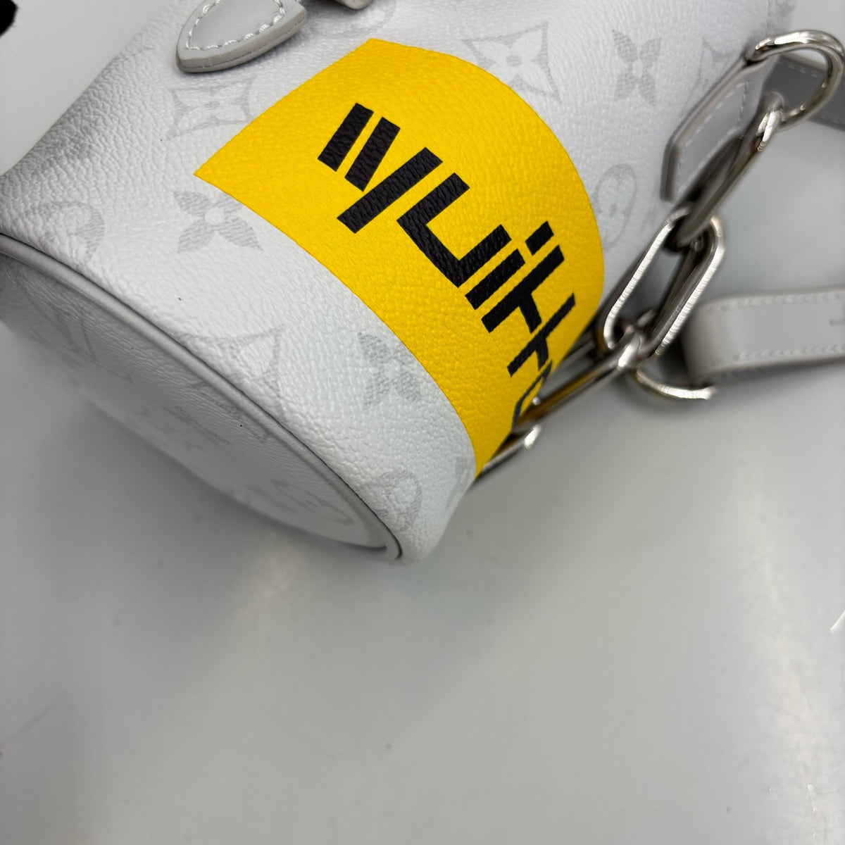 Louis Vuitton - Chalk Nano - Cloth - White - (mini)