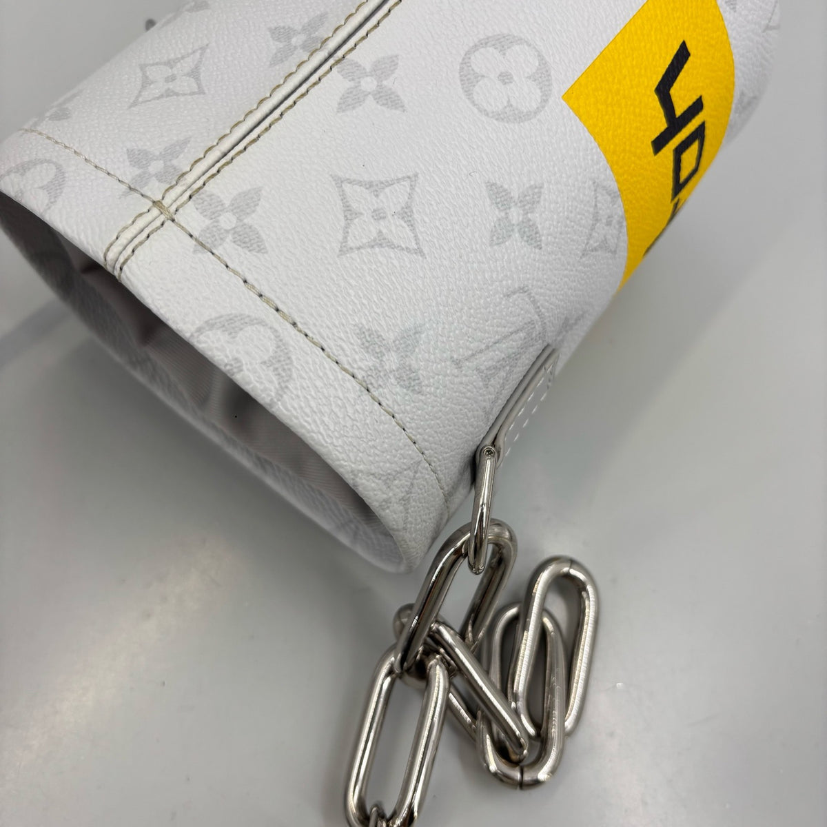 Louis Vuitton - Chalk Nano - Cloth - White - (mini)